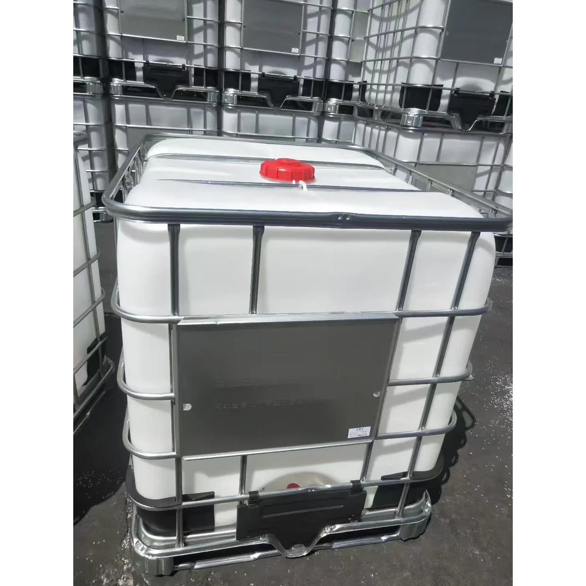 IBC tote, front view
